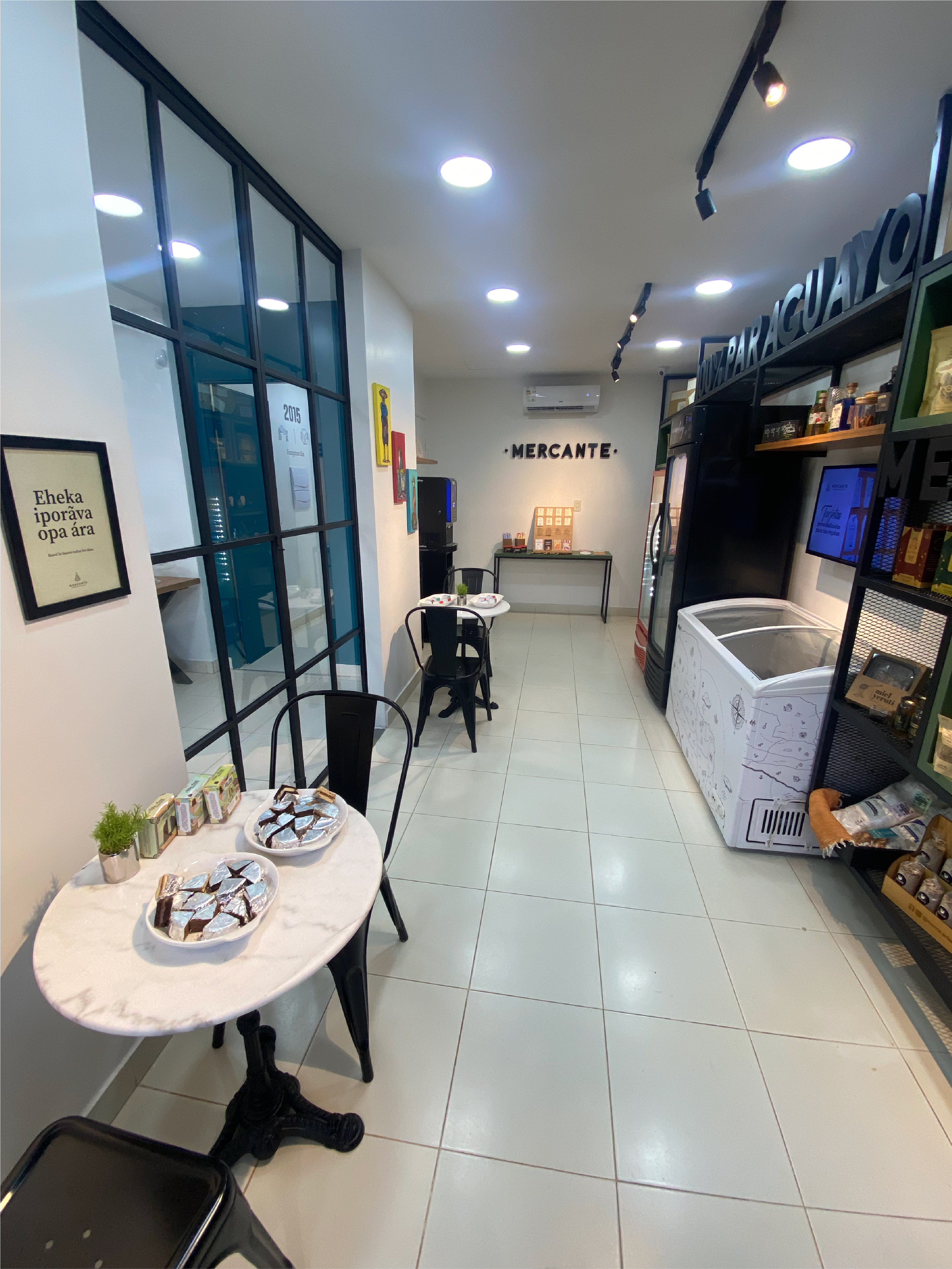 Grupo de imagenes Mercante 2